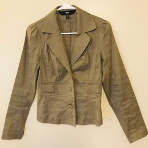 A Great Gray Party Jacket